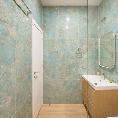 Brand New Hostel Anjos Lissabon Buitenkant foto