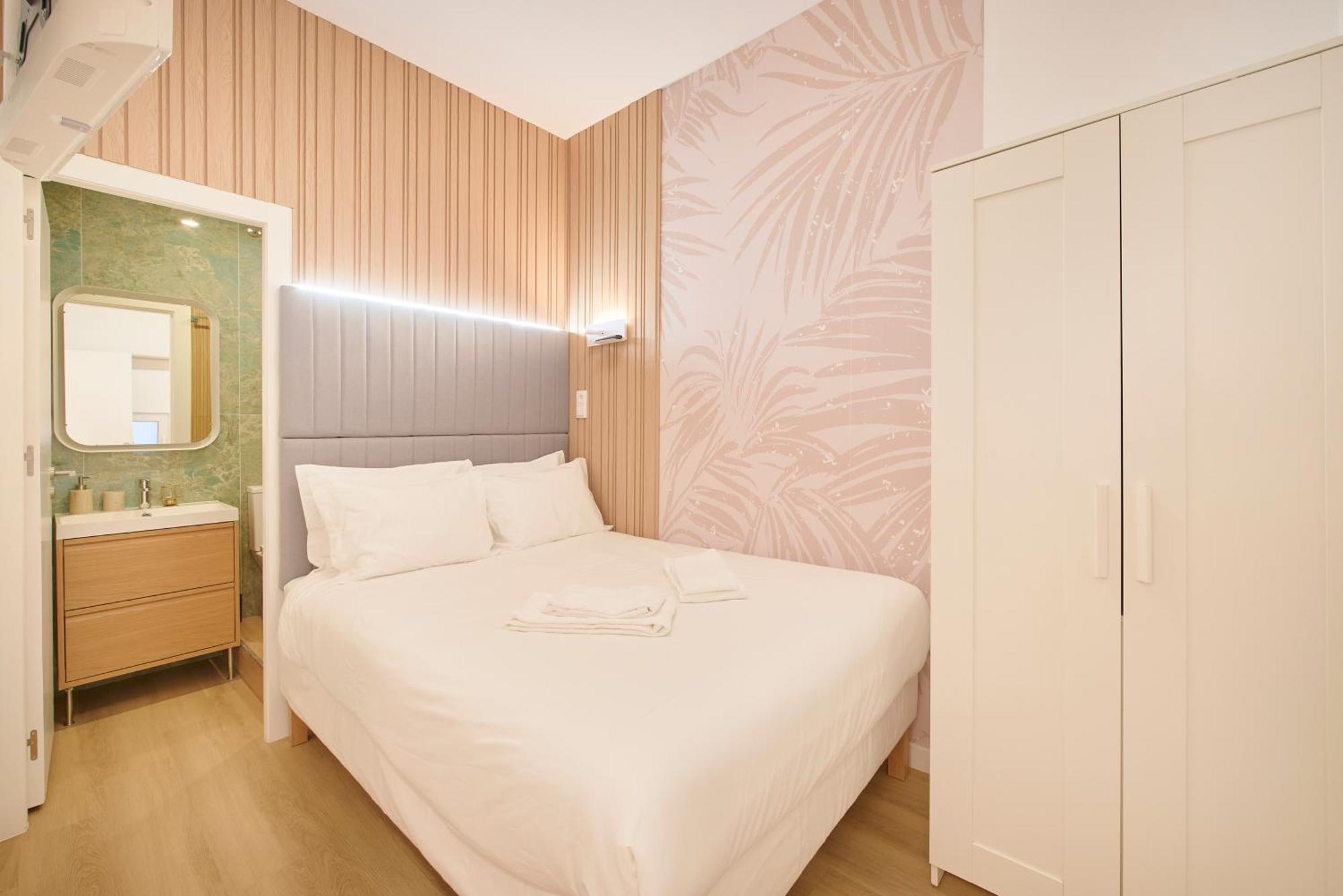 Brand New Hostel Anjos Lissabon Buitenkant foto