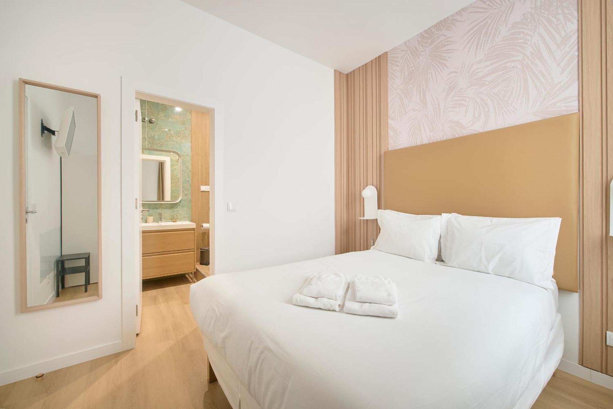 Brand New Hostel Anjos Lissabon Buitenkant foto